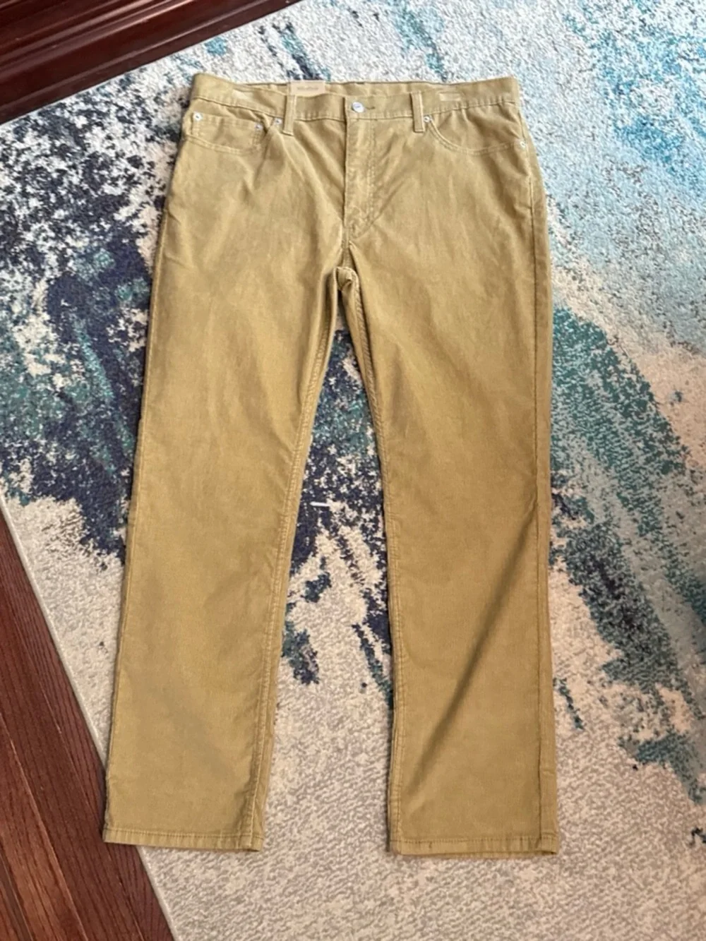 Levi's Men's Olive Corduroy Pants, 38x30